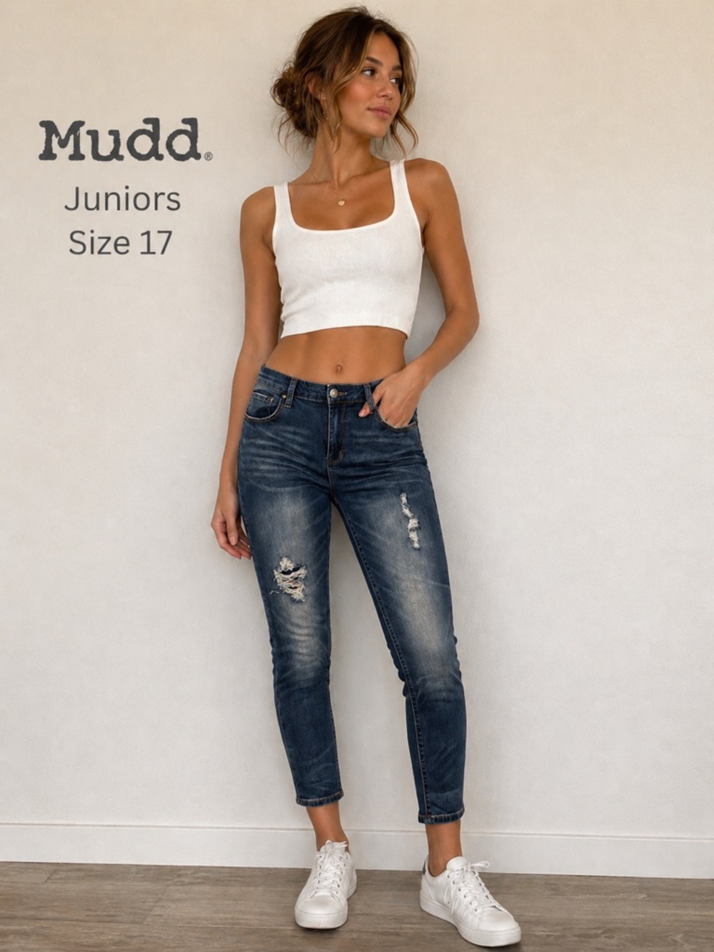 Mudd Juniors Size 17 Skinny Jeans Distressed medium Dark Wash Stretch Denim